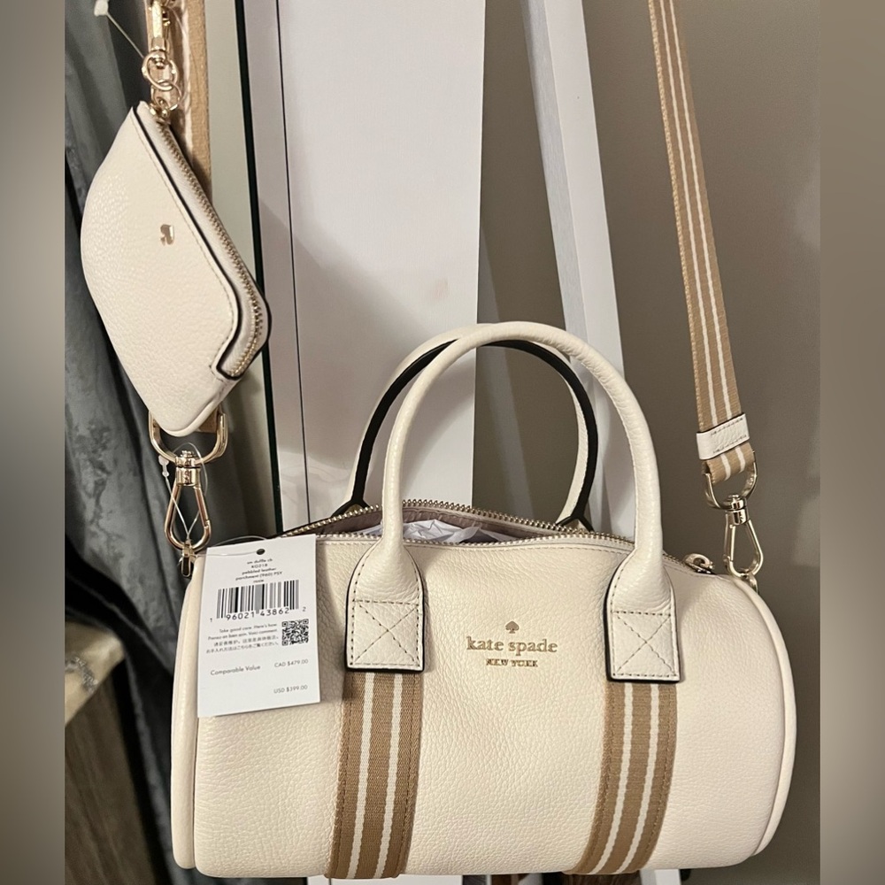 Kate Spade Rosie Duffel Barrel bag